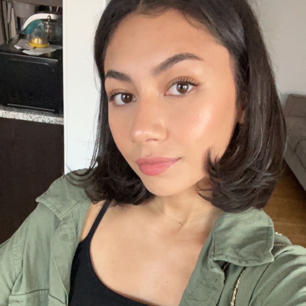 Meet your Posher, Candice